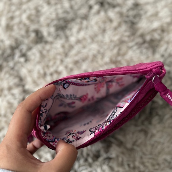 Compact Organizer - Picture 2 of 4